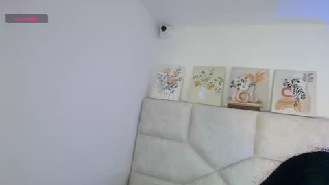 Snapshot of elizawiliamst chatting on July 5, 1:29 pm Eliza online show from July 5, 1:29 pm