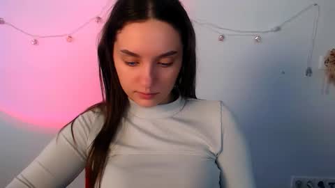 elizsun online show from March 18, 8:17 am