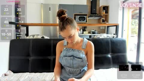 Eliz                               online show from February 24, 10:13 am