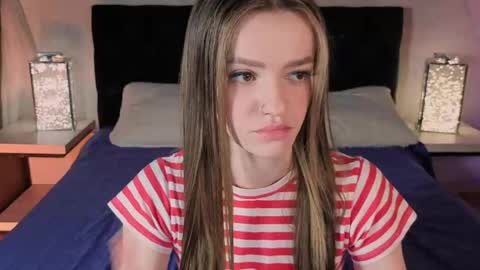 elizzza_ online show from April 4, 5:06 am