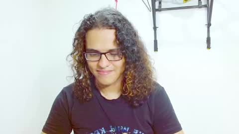 Snapshot of elkingthe chatting on December 18, 11:40 pm Diana online show from December 18, 11:40 pm