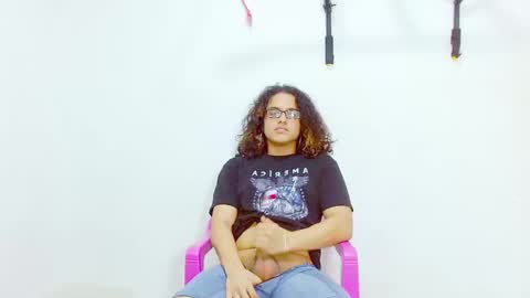 Snapshot of elkingthe chatting on December 20, 2:16 pm Diana online show from December 20, 2:16 pm