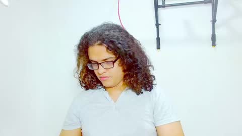 Snapshot of elkingthe chatting on December 29, 1:28 pm Diana online show from December 29, 1:28 pm