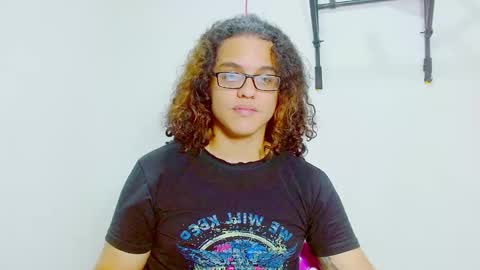 Snapshot of elkingthe chatting on January 3, 4:27 pm Diana online show from January 3, 4:27 pm