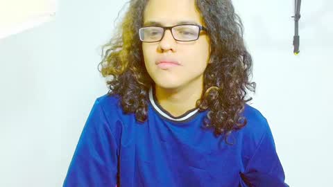 Snapshot of elkingthe chatting on January 4, 1:21 pm Diana online show from January 4, 1:21 pm