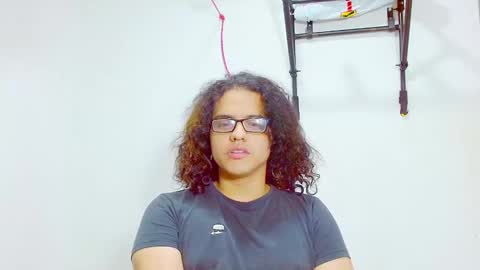 Snapshot of elkingthe chatting on January 6, 1:19 pm Diana online show from January 6, 1:19 pm