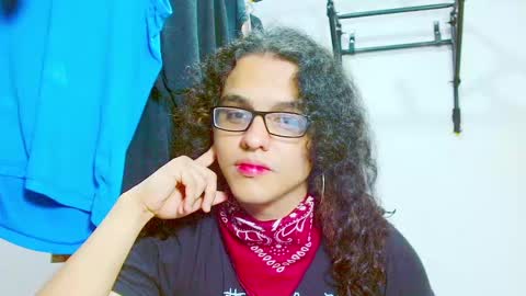 Snapshot of elkingthe chatting on January 17, 11:29 pm Diana online show from January 17, 11:29 pm