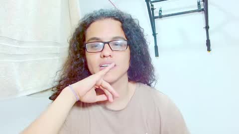 Snapshot of elkingthe chatting on January 26, 8:56 pm Diana online show from January 26, 8:56 pm