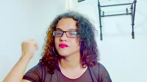 Snapshot of elkingthe chatting on February 5, 1:37 am Diana online show from February 5, 1:37 am