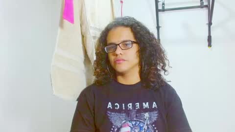 Snapshot of elkingthe chatting on February 10, 12:50 pm Diana online show from February 10, 12:50 pm