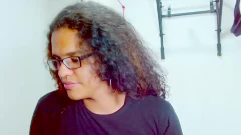 Snapshot of elkingthe chatting on February 16, 2:53 am Diana online show from February 16, 2:53 am