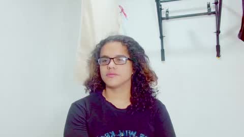 Snapshot of elkingthe chatting on March 11, 12:17 pm Diana online show from March 11, 12:17 pm