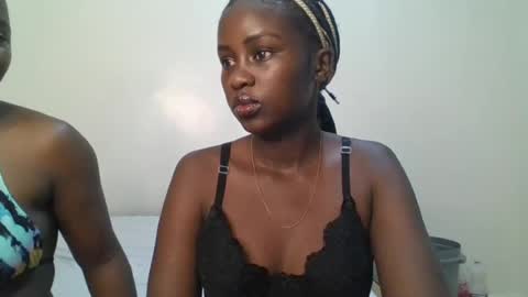 ella8_ online show from June 28, 6:41 am