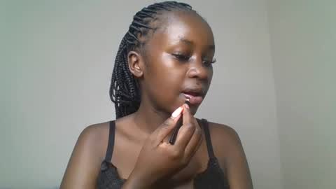 ella8_ online show from July 19, 9:24 am