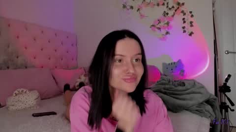 ELLA online show from November 2, 9:00 am