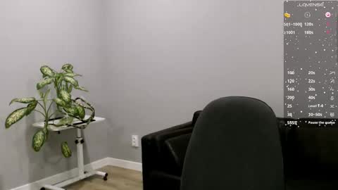 Ella online show from December 5, 7:28 am