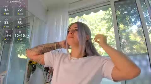 Snapshot of ella_vee chatting on July 30, 5:39 am ella_vee online show from July 30, 5:39 am