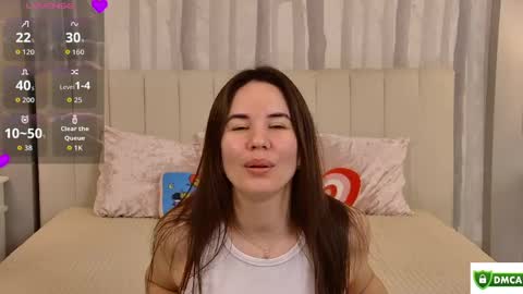Snapshot of ellaander chatting on May 20, 4:18 am Ella online show from May 20, 4:18 am
