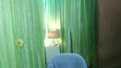 Ellah online show from February 17, 2:42 am