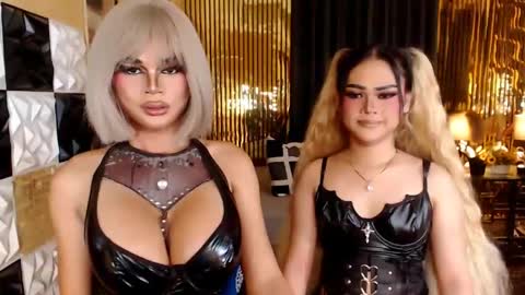 ellahemperialts online show from April 28, 8:52 am