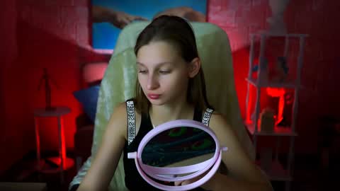 Ella online show from January 27, 6:30 am