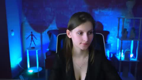 Ella online show from February 21, 12:28 pm