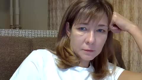 Snapshot of ellajohnsonx chatting on December 1, 4:29 pm ellajohnsonx online show from December 1, 4:29 pm