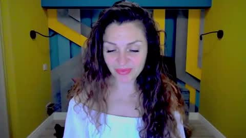 EllaLongs online show from December 3, 12:27 pm