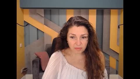 EllaLongs online show from December 6, 12:27 pm