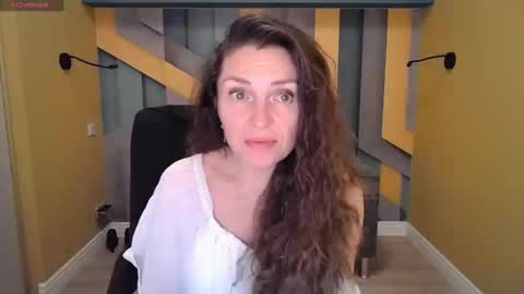 EllaLongs online show from January 19, 3:32 pm