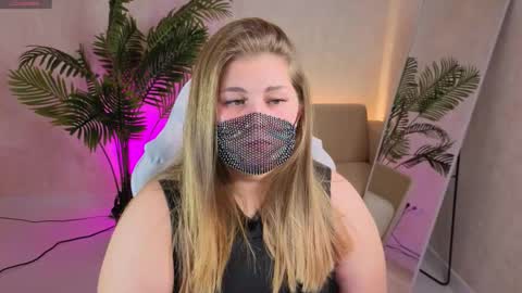 Scarlet online show from October 23, 8:24 am