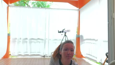 Snapshot of ellcrys chatting on May 10, 2:39 am im Elsa lets go Subscribe to my OF and Youtube -35 online show from May 10, 2:39 am