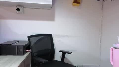 S O F I A   3 Try my private online show from December 17, 12:27 am