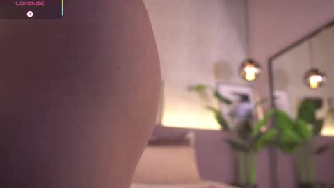 Elle Diane online show from February 12, 10:38 pm