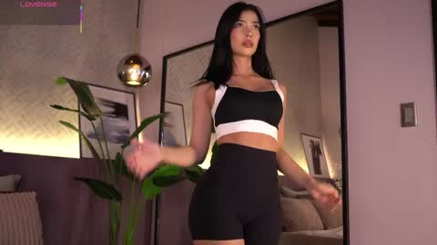 Elle Diane online show from June 1, 10:11 pm