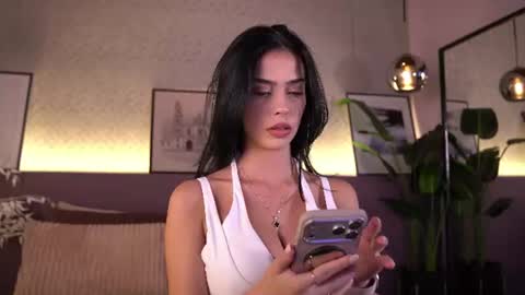 Elle Diane online show from July 2, 10:16 pm