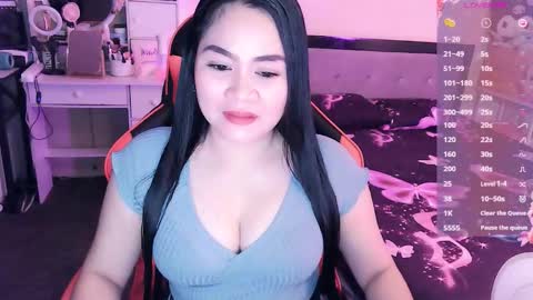 Snapshot of elleelle123 chatting on November 3, 11:44 am Ann online show from November 3, 11:44 am