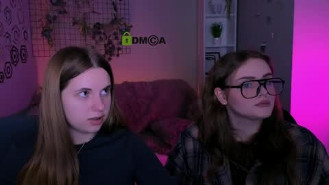 Ashley online show from April 8, 1:11 pm