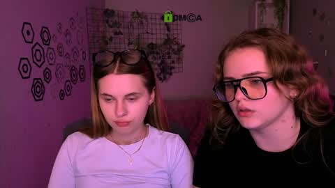 Ashley online show from April 9, 1:16 pm