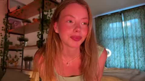 Snapshot of elli_harmon chatting on May 8, 5:18 pm Ellie --- Ill see you either on Friday or Saturday and definitely on Sunday online show from May 8, 5:18 pm