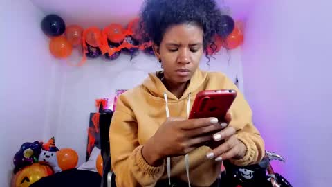  Ellie   online show from October 26, 2:23 pm