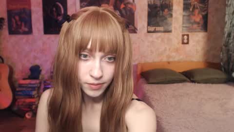 ellie_friendly online show from January 9, 12:57 am