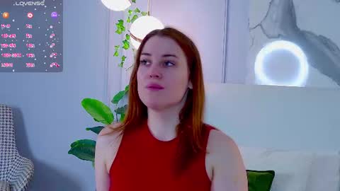elliegarson__ online show from July 24, 6:06 pm