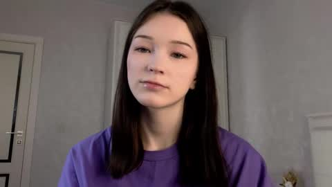 Snapshot of elliengelkes chatting on December 16, 11:15 am Ayumi online show from December 16, 11:15 am