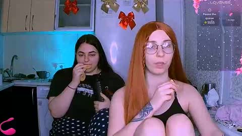 Ellie online show from February 6, 4:03 pm