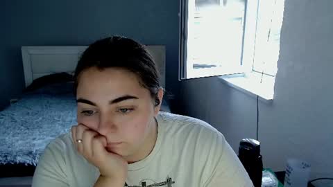 Snapshot of ellies_8 chatting on July 9, 8:51 am Ellie online show from July 9, 8:51 am