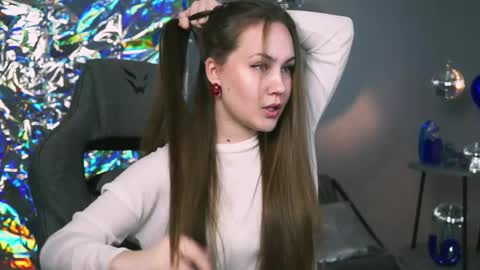 Elin online show from April 28, 5:23 am