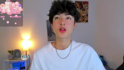 elliotvolkov online show from April 22, 3:46 pm