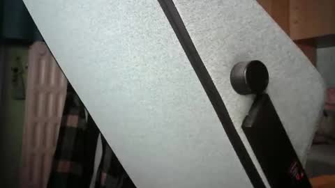 Snapshot of elliphas47 chatting on March 29, 6:30 pm elliphas47 online show from March 29, 6:30 pm