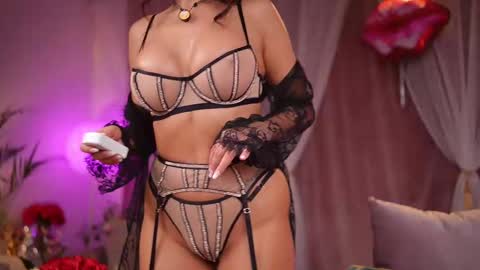 Ellis online show from February 14, 8:37 pm